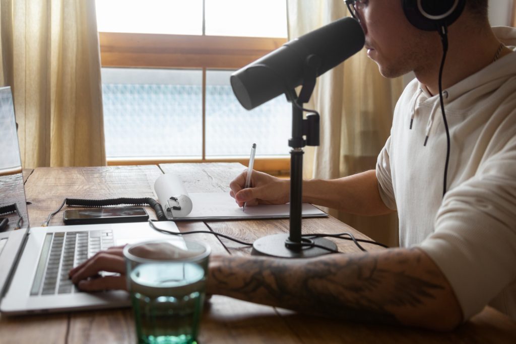 10 Ways to Promote Your Radio Station Business